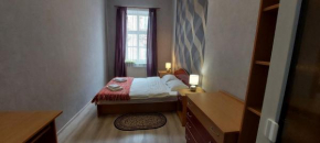 2 Bedroom apartment on Tomashivskogo Street 7